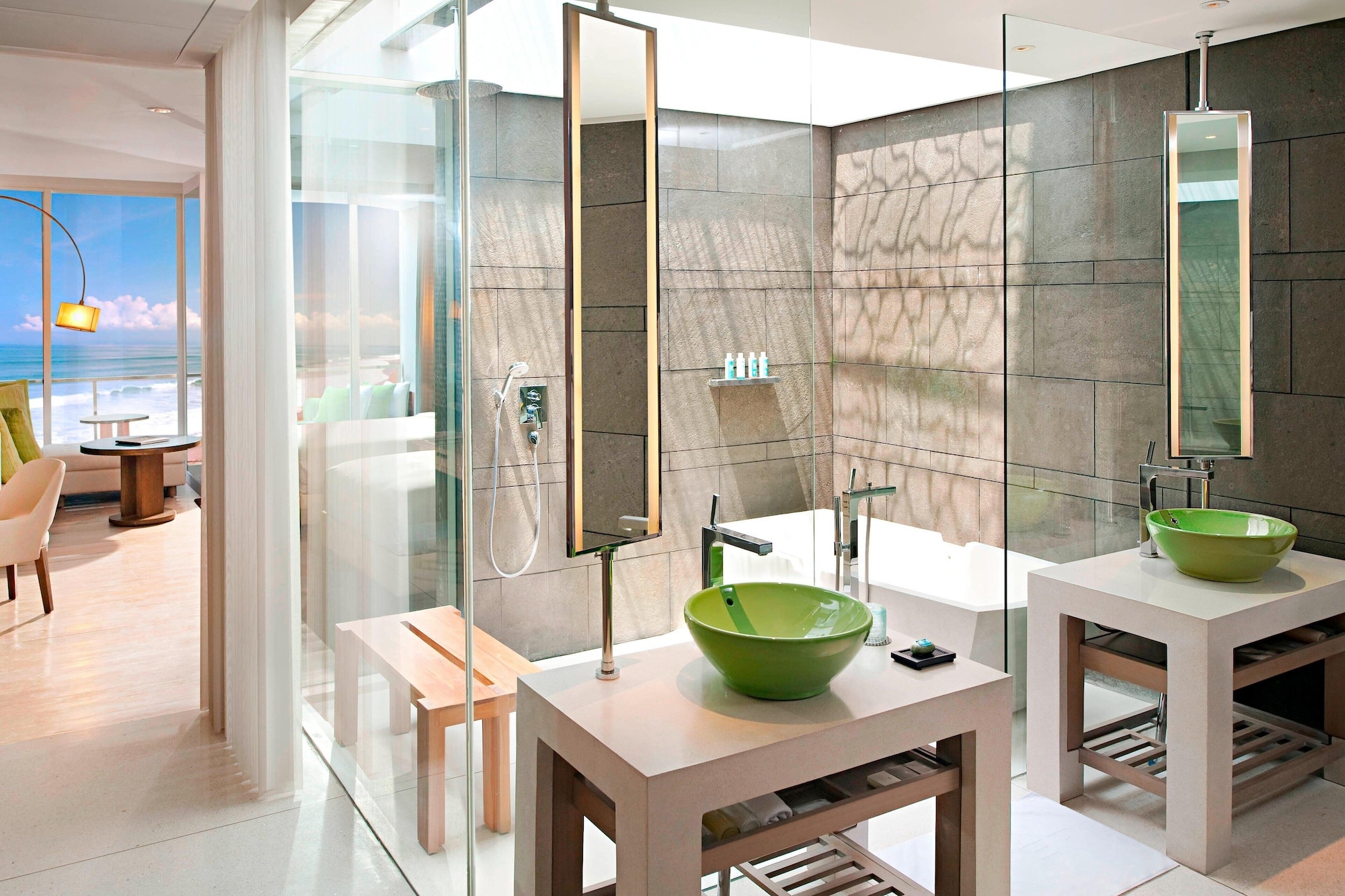 Premier, 2 Queen Beds, Resort View, Ocean View, Balcony، W Bali Seminyak 8/8