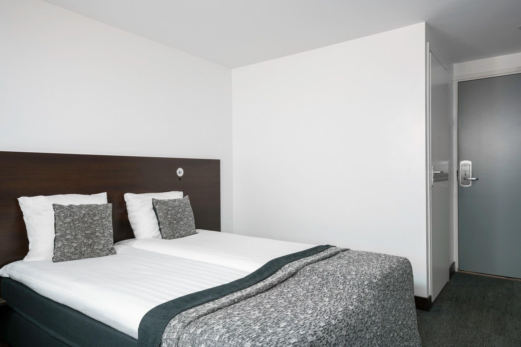 Inner, Double Bed