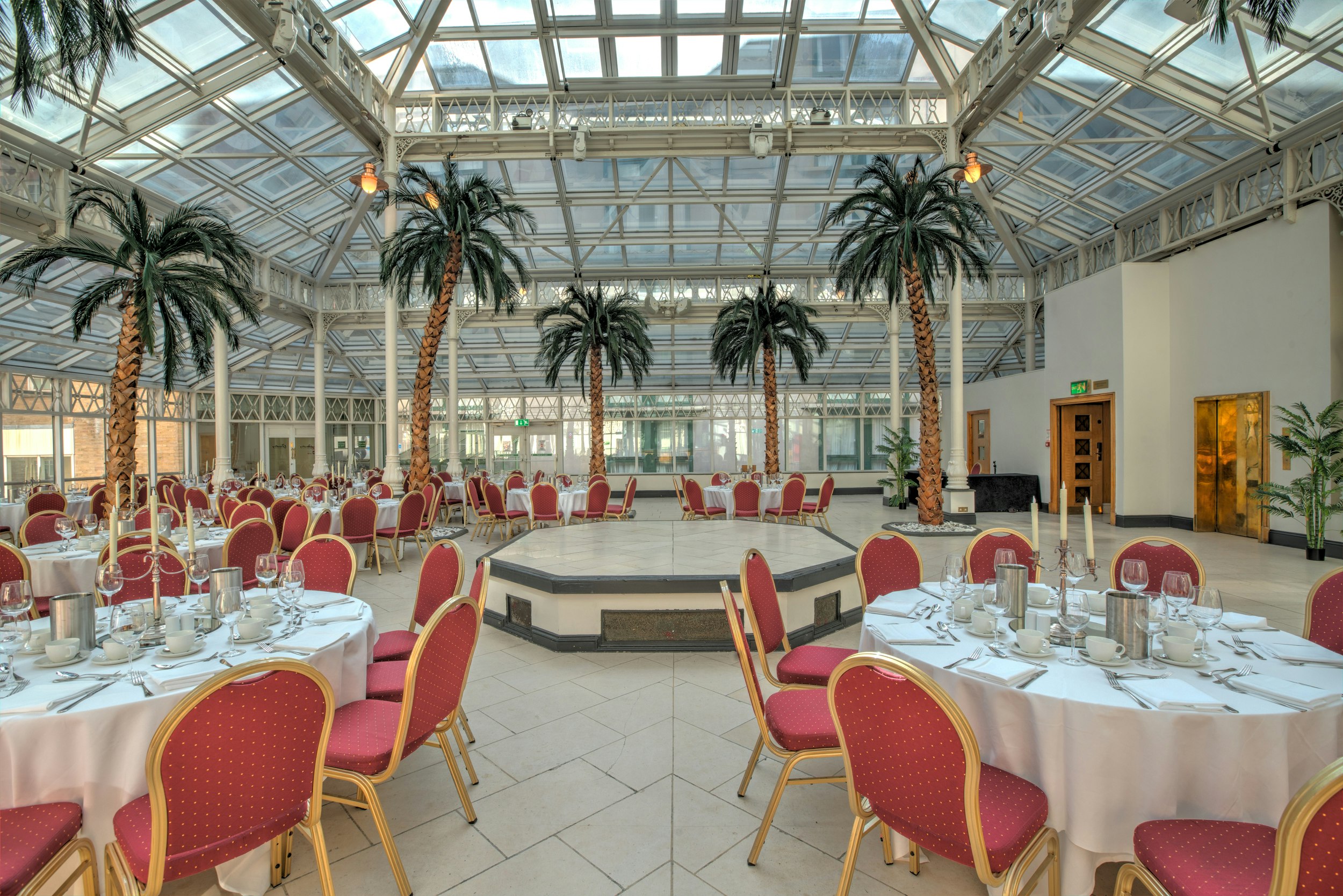 Millennium Hotel and Conference Centre Gloucester London 51/65