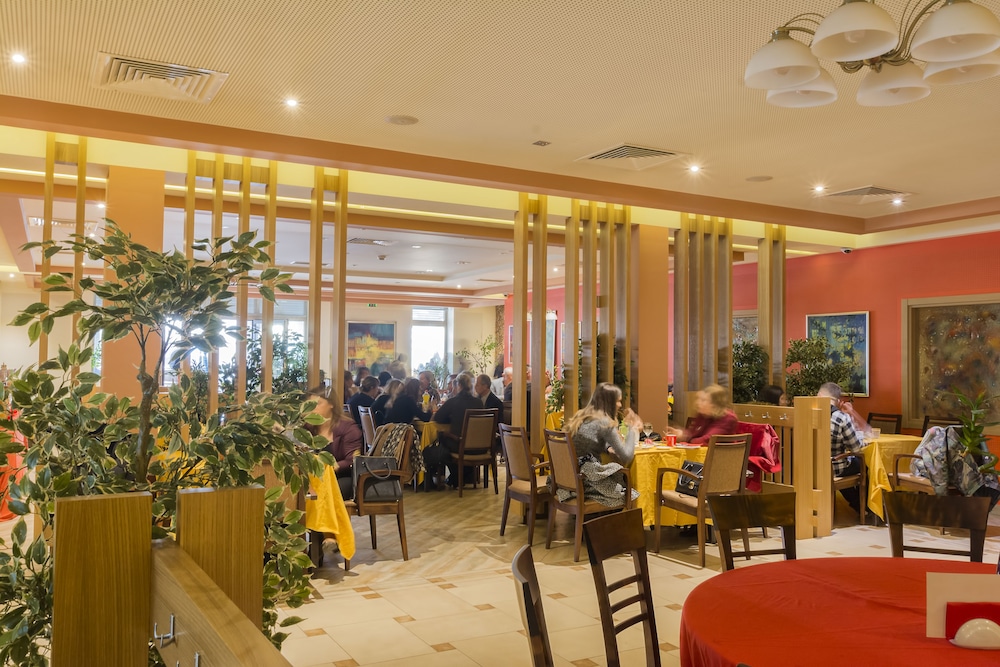 Hotel Lirak 42/50