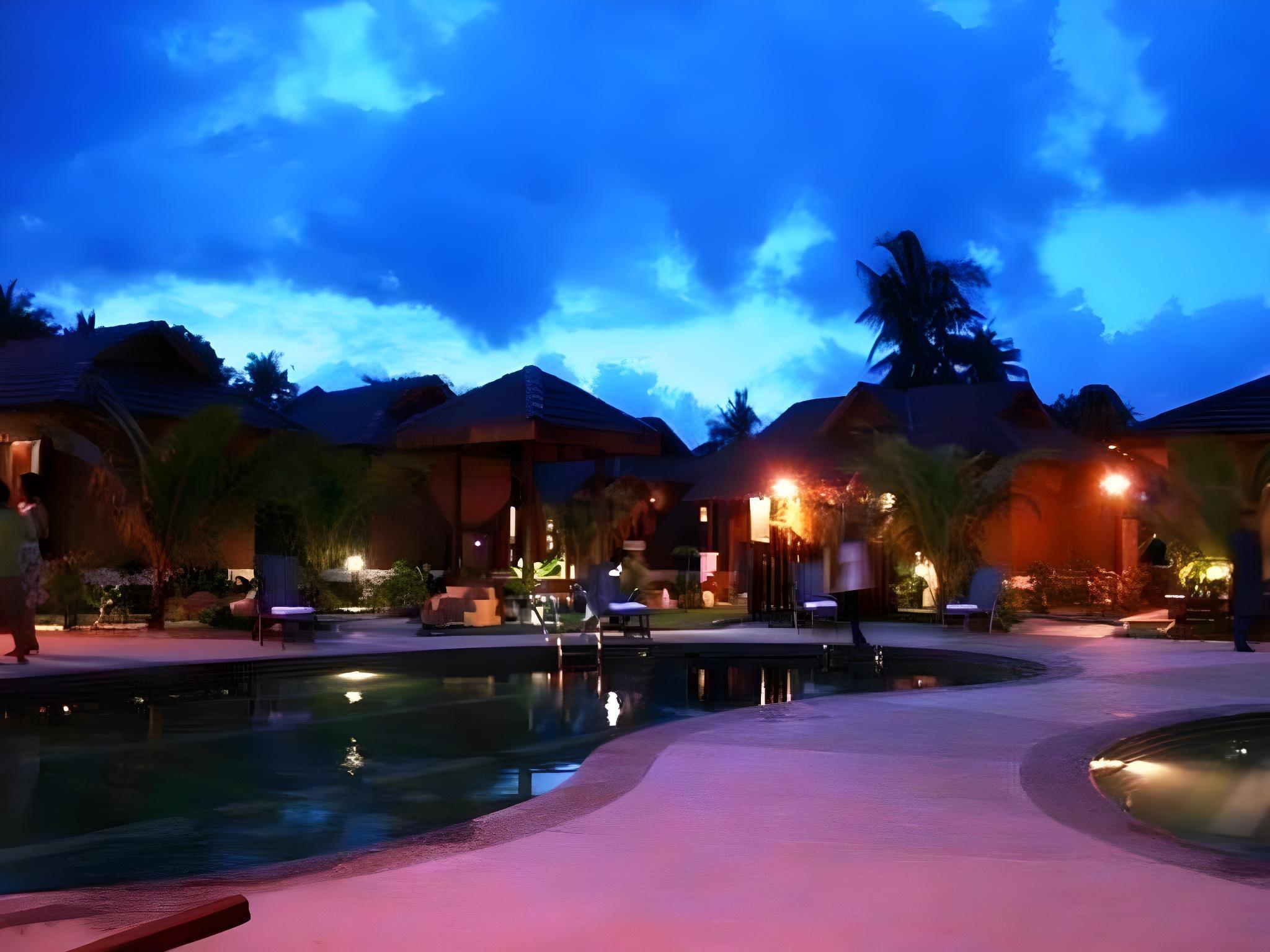 Ulek Beach Resort 18/23