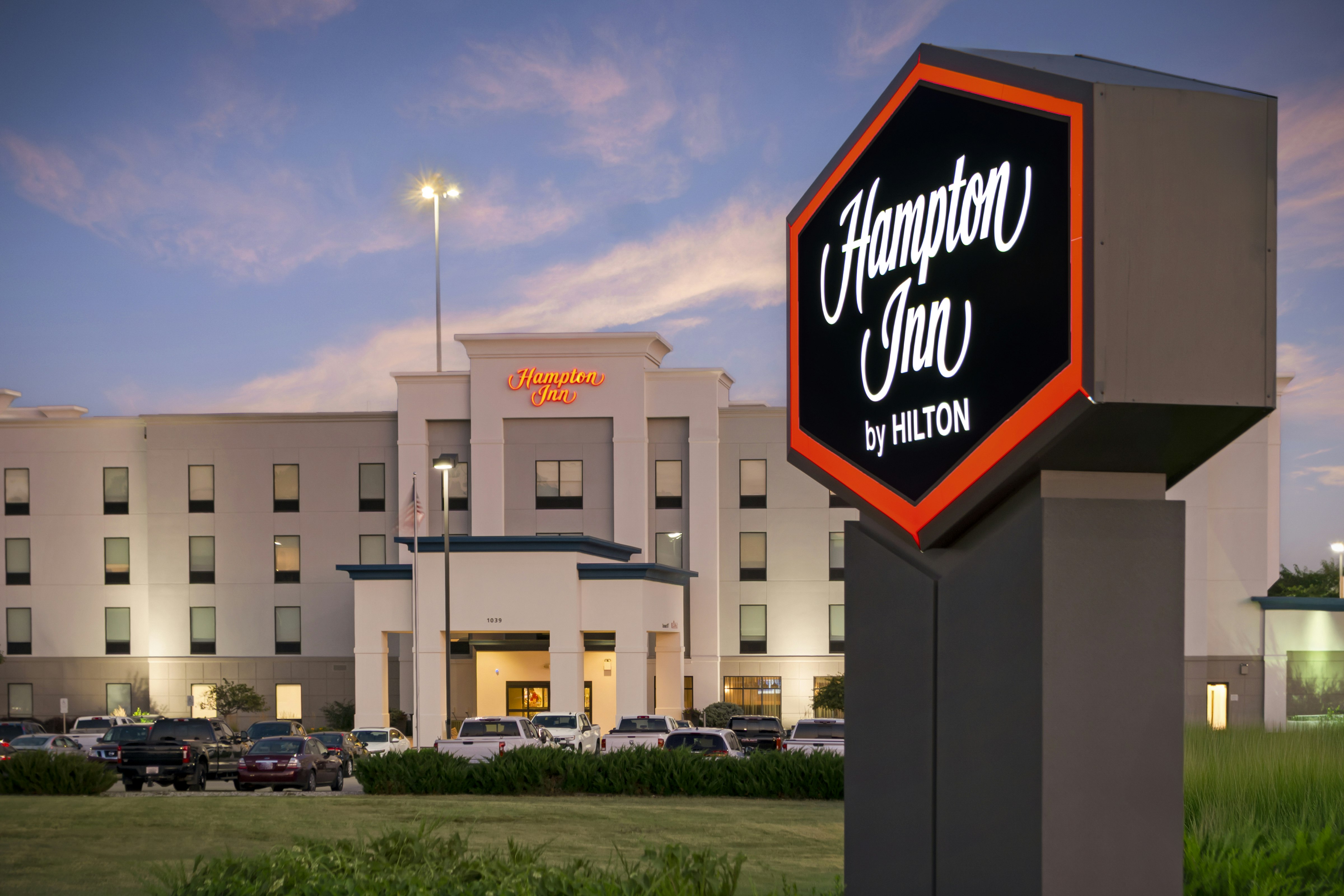 Hampton Inn Junction City Kansas 2/39