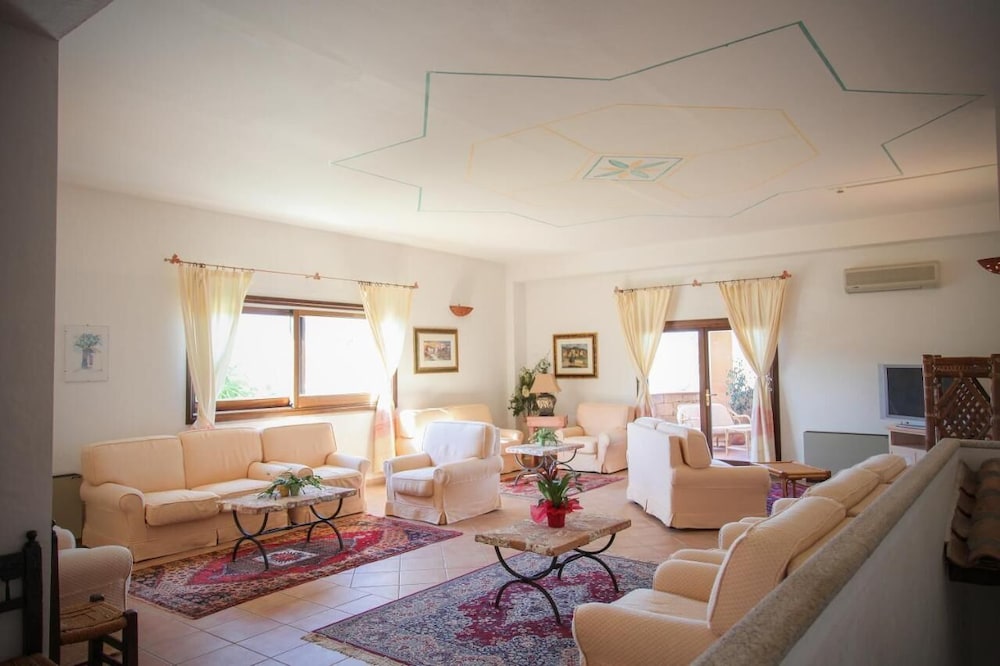 Micalosu Hotel 39/60