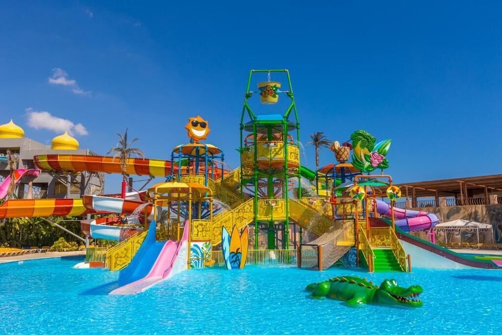 Aladdin Beach Resort 23/33
