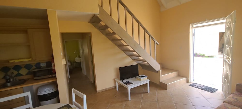 Sunflower Resort Villas 17/24