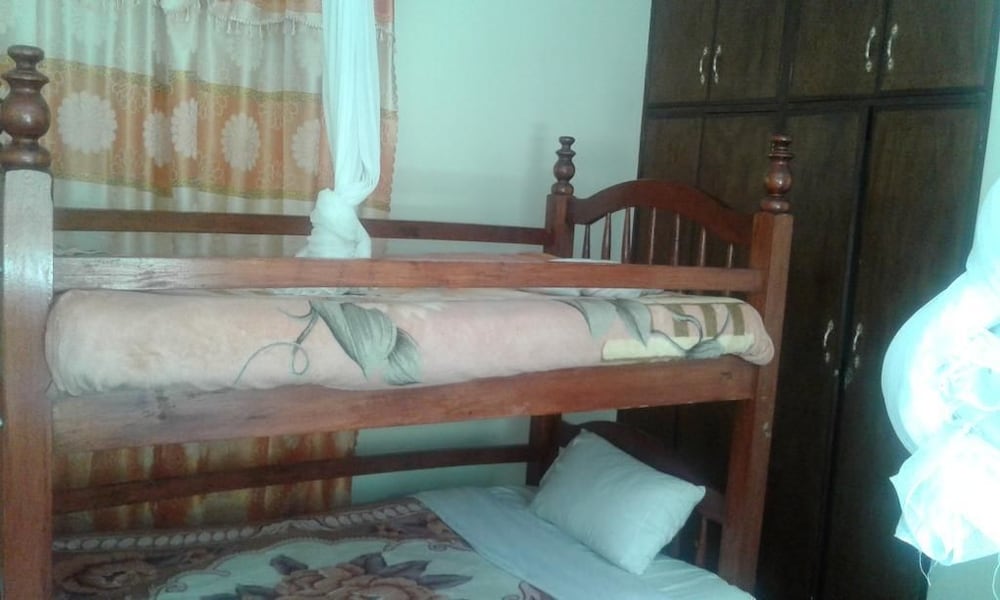 Skyway Hotel Entebbe 13/45