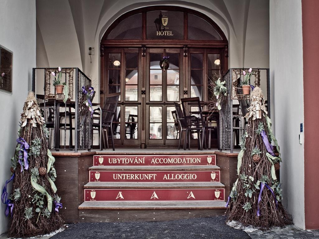 Hotel La Fresca 18/23