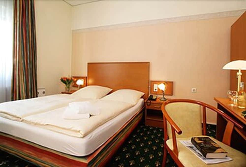 Arthotel ANA Residence 10/75