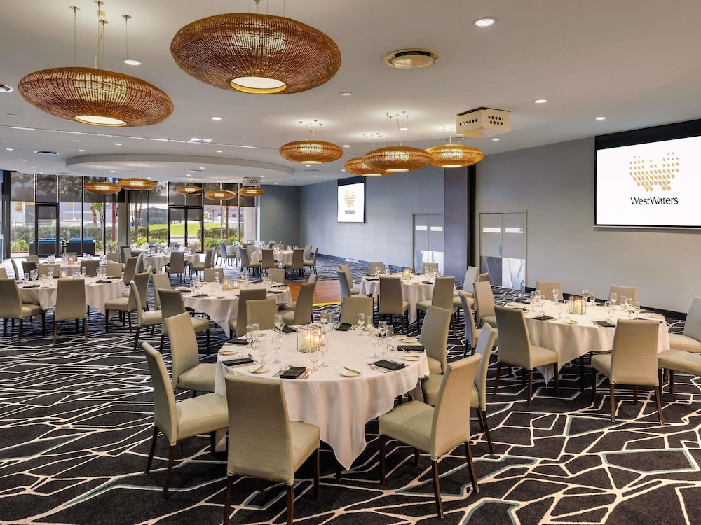 Mercure Melbourne Caroline Springs 41/48