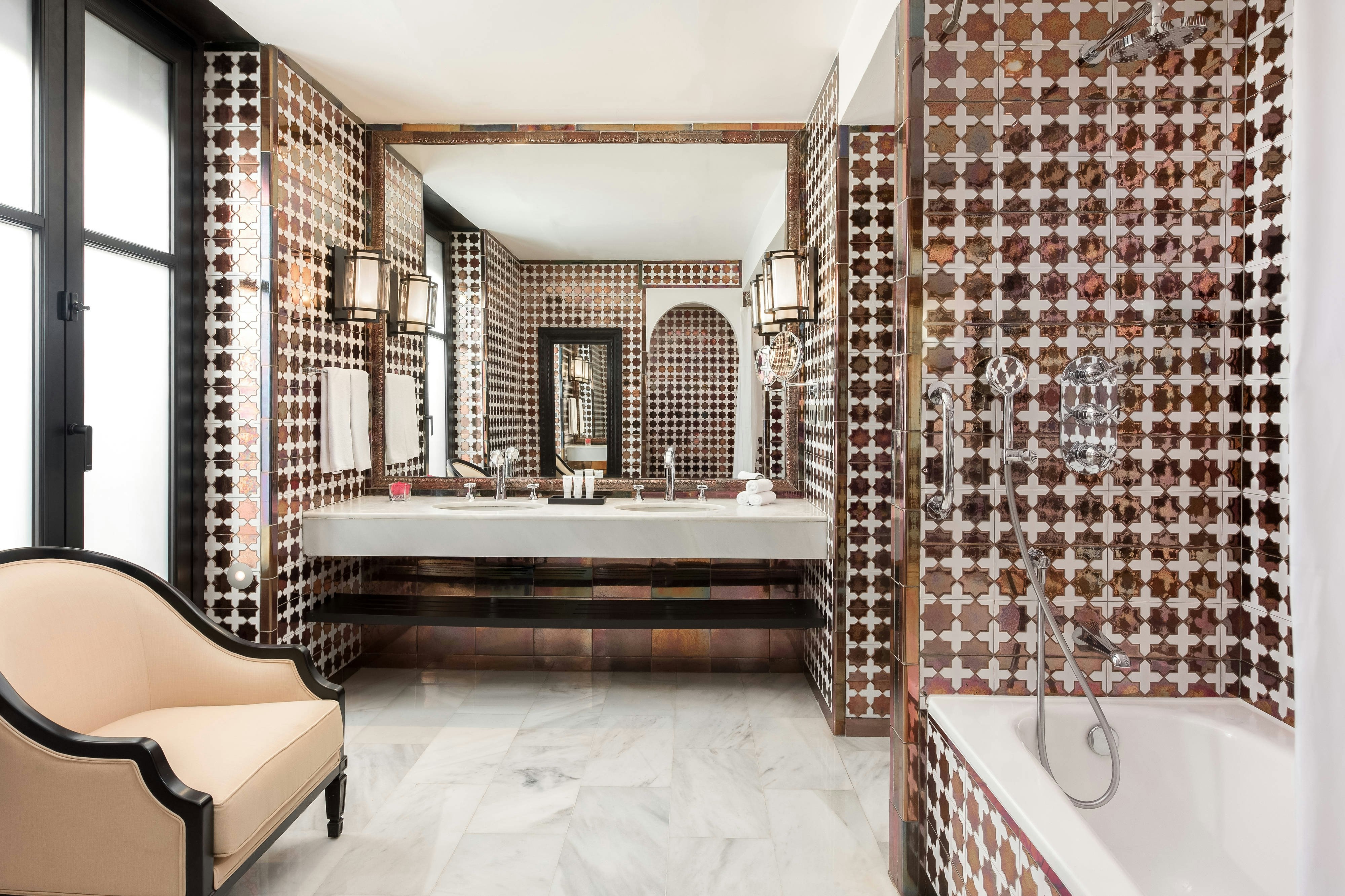 Hotel Alfonso Xiii A Luxury Collection Hotel Seville 66/67