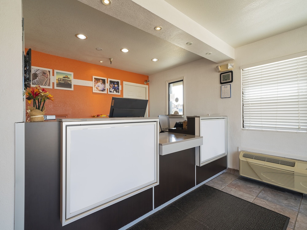 Americas Best Value Inn & Suites Humble 5/40