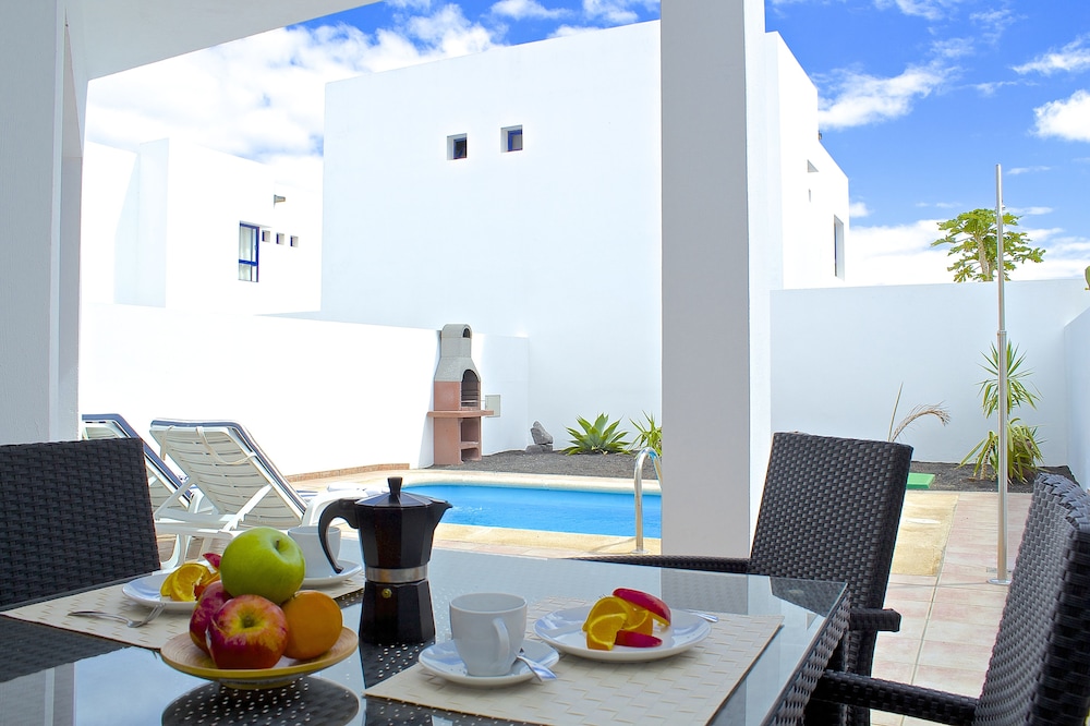 Villas Puerto Rubicon 45/71