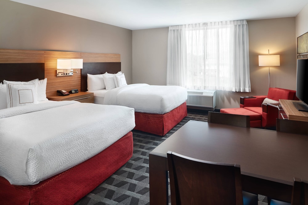 Towneplace Suites Louisville Northeast 10/60