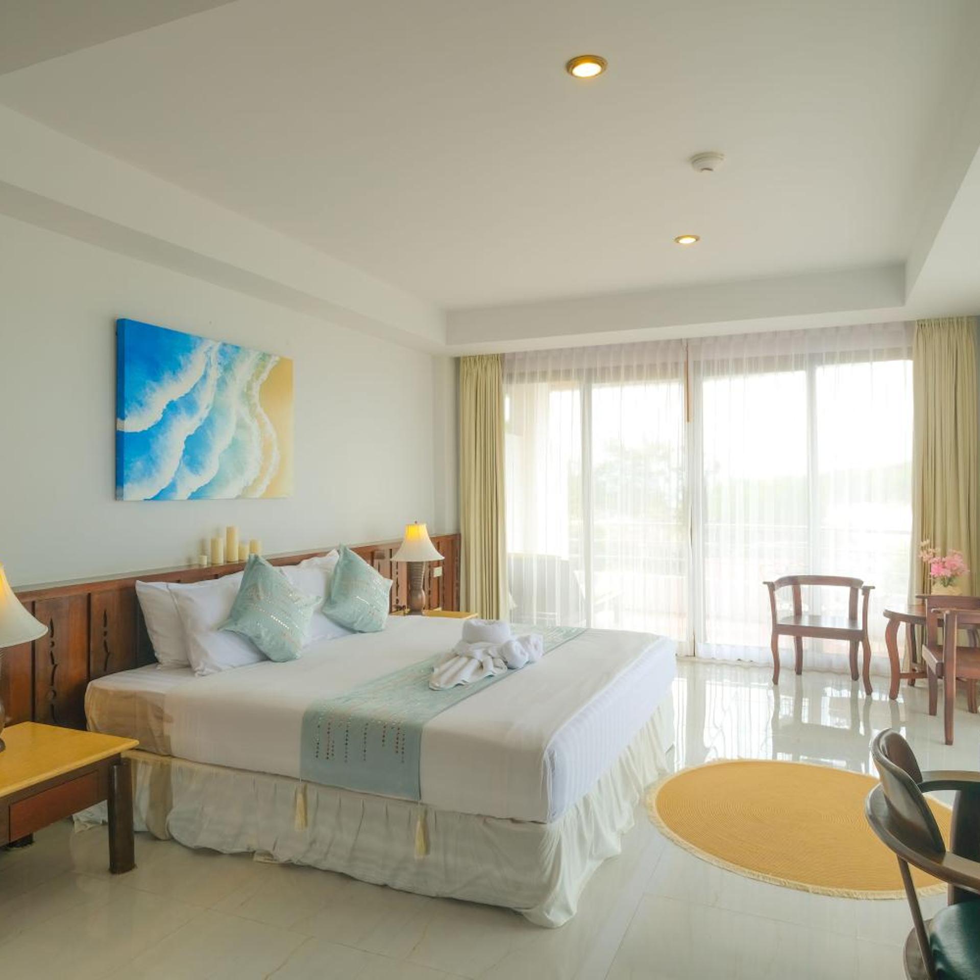 Deluxe, Double Bed, Sea View