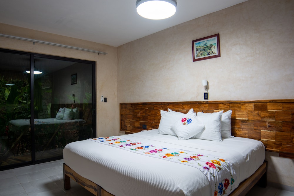 Aldea Coba an Escape Resort 16/63