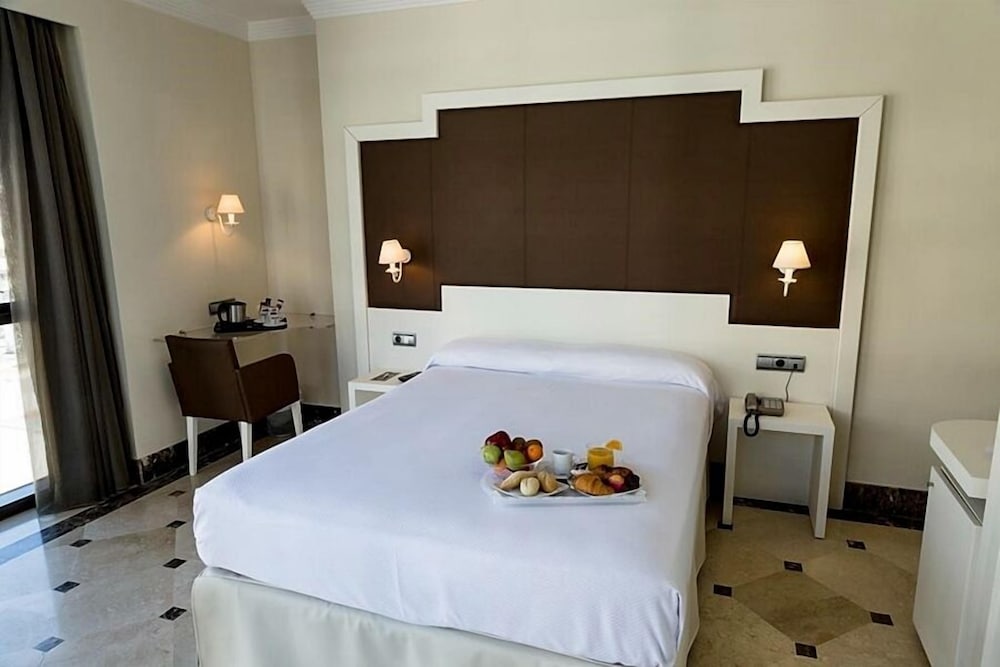 Hotel Spa Cadiz Plaza 21/70