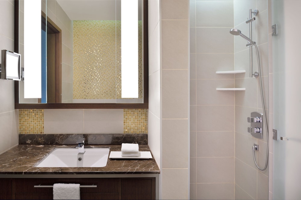 Delta Hotels Marriott City Center Doha 50/50