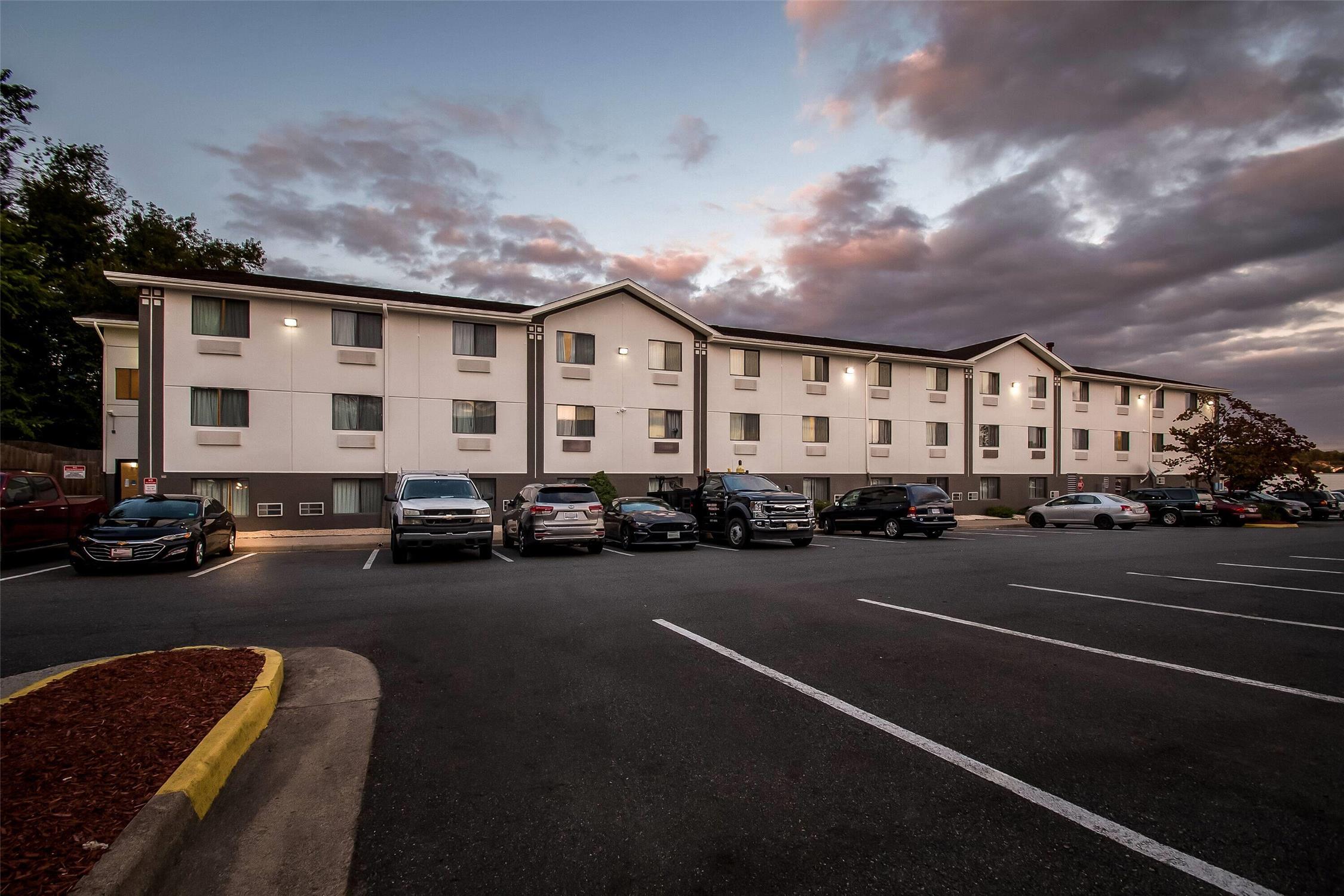 Super 8 by Wyndham Dumfries/Quantico 20/24