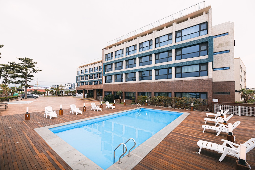 Sweet Castle Jeju ex酒店Best One酒店(Hotel Sweet Castle Jeju ex Hotel Best One) 图片1