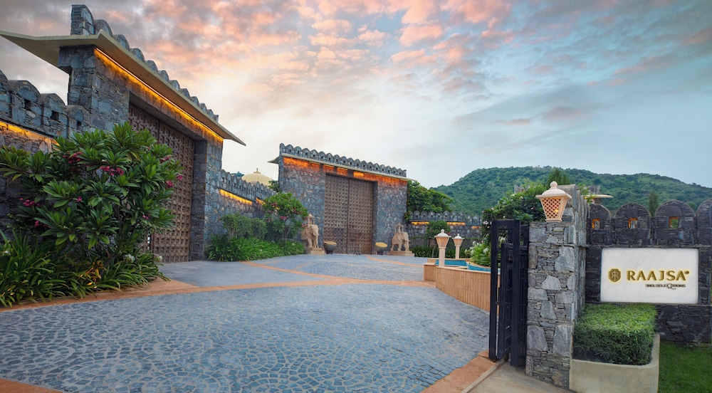 Raajsa, Kumbalgarh - IHCL SeleQtions 18/19