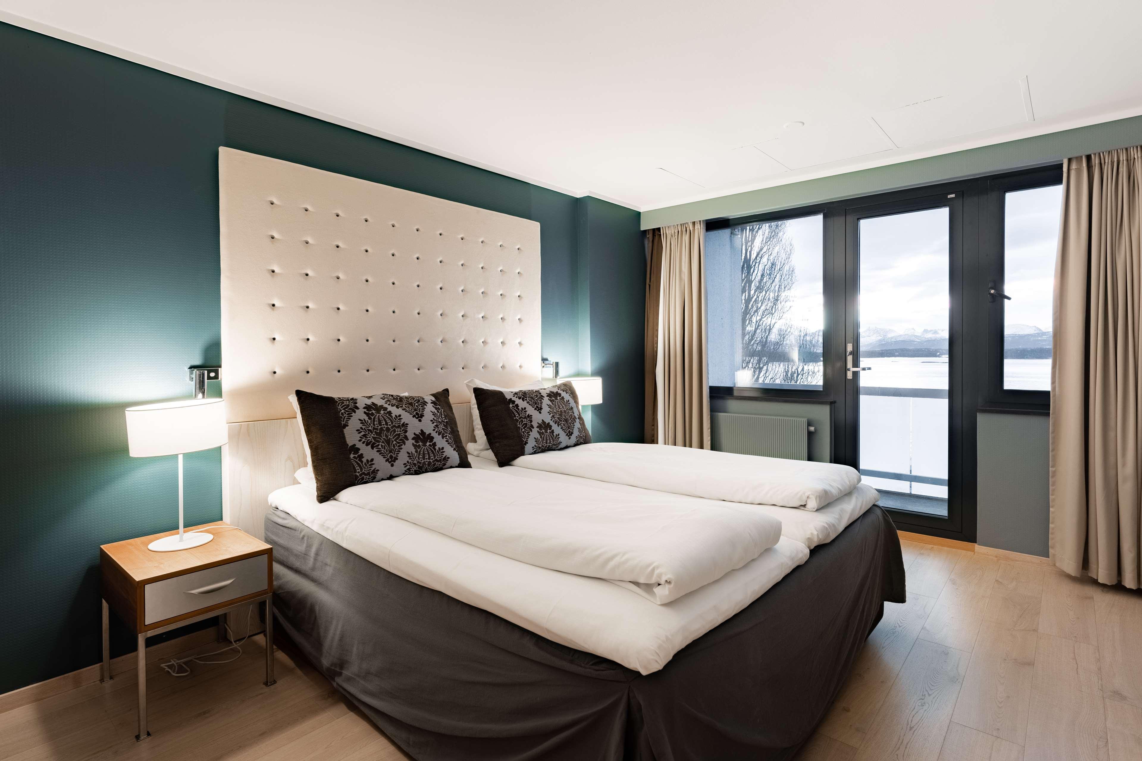 Master, Suite