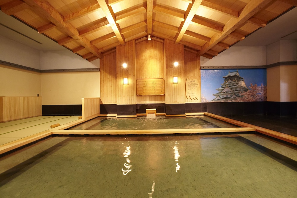 Spa World 18/50