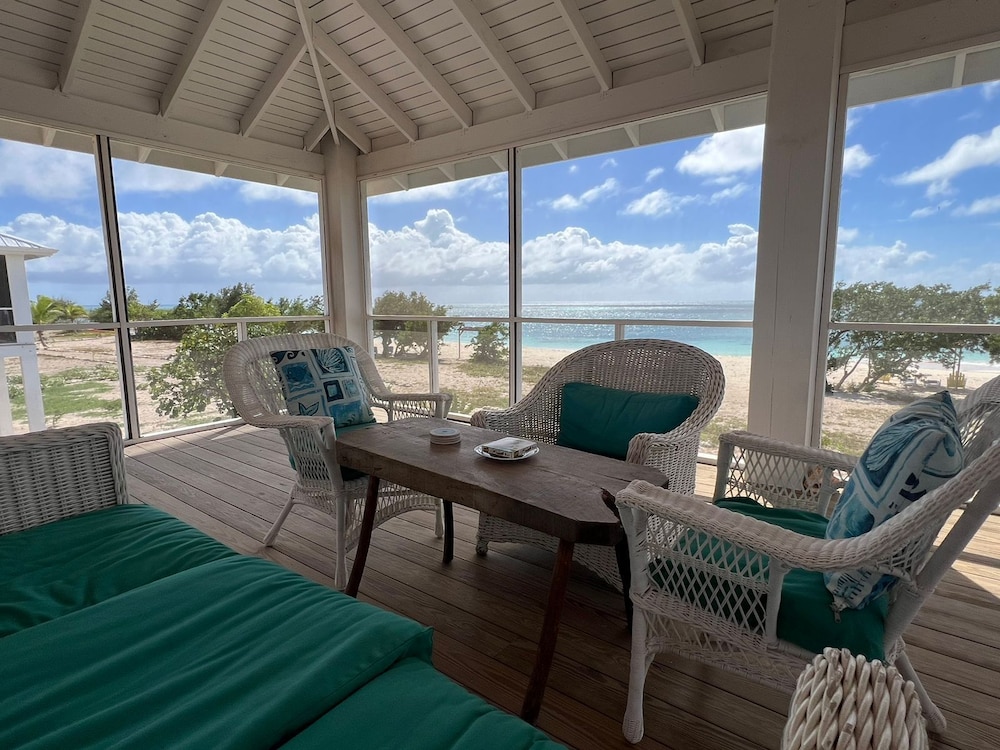 Barbuda Cottages 12/21