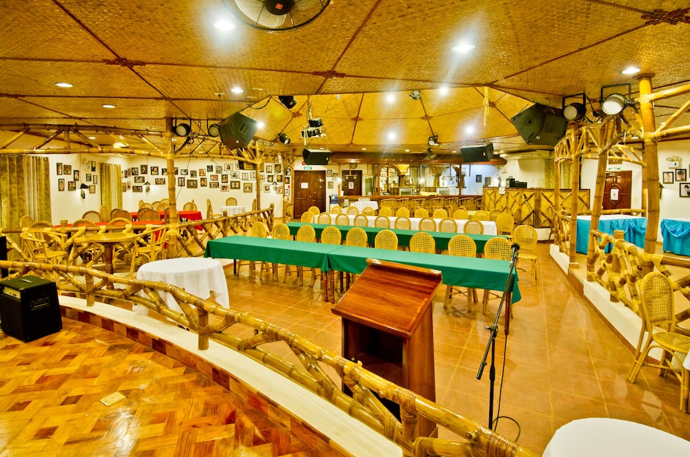 Dolce Vita Hotel 33/50