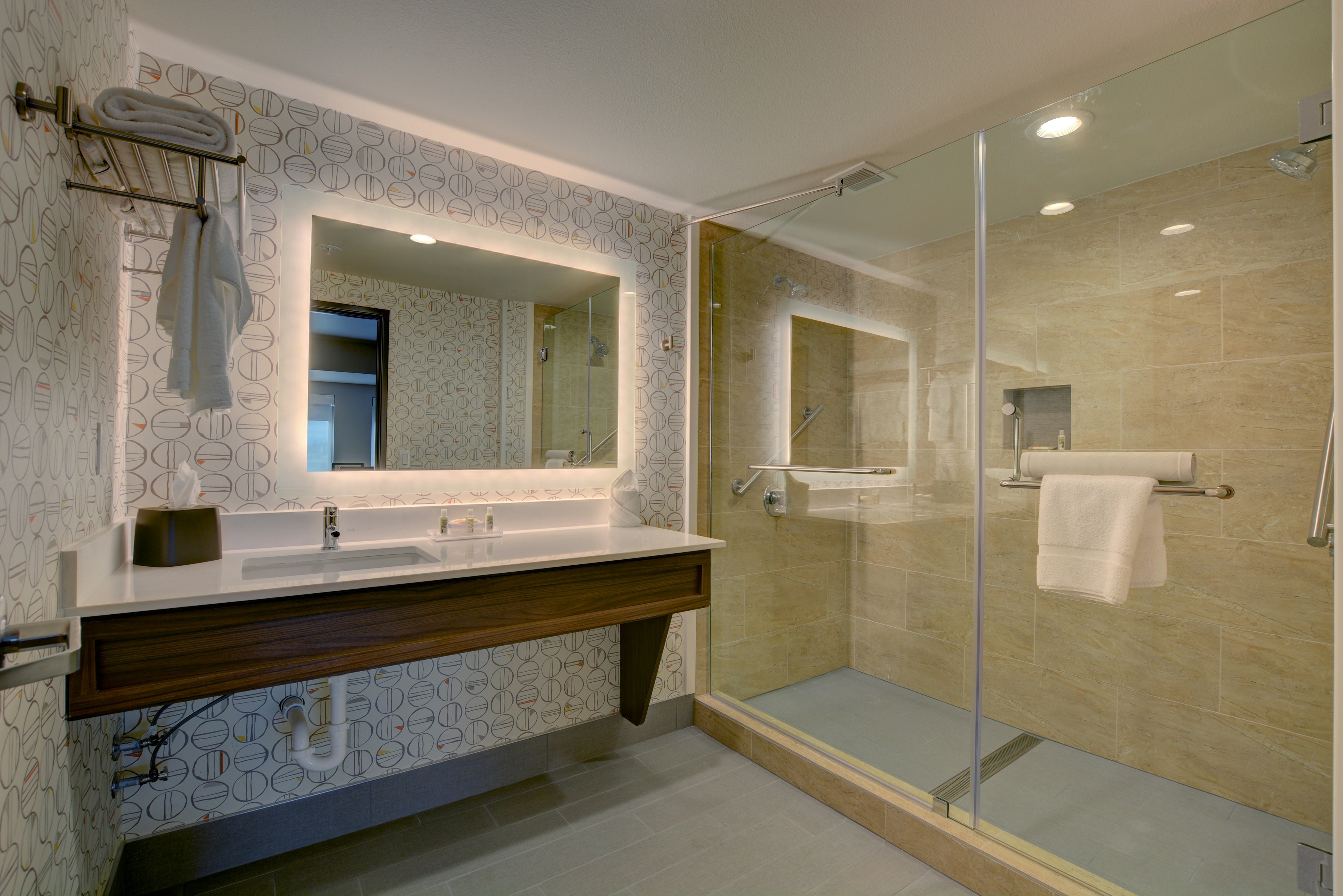 Holiday Inn Salem 48/50
