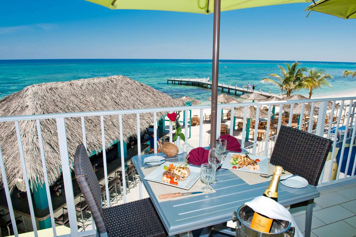 The Reef Beach Resort 38/65