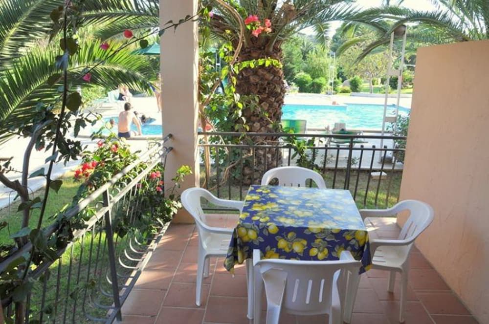 Green Village Resort 9/66