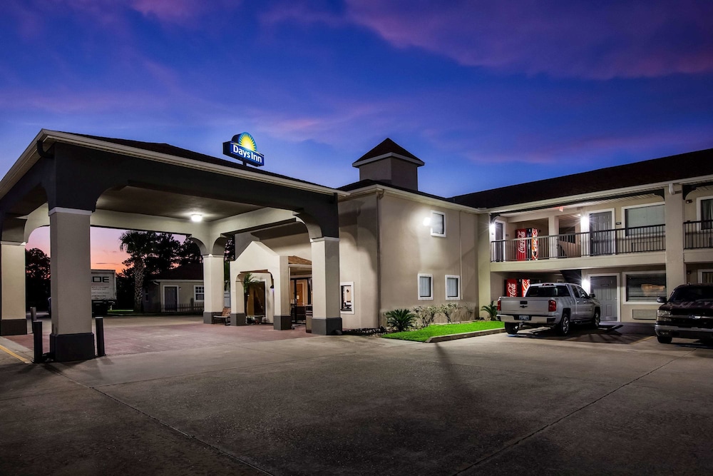 Days Inn by Wyndham Sulphur LA 3/58