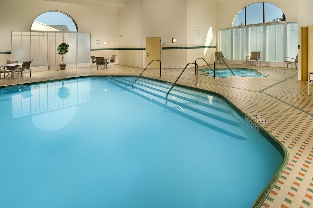 Holiday Inn Express Hotel And Suites Manassas 20/48