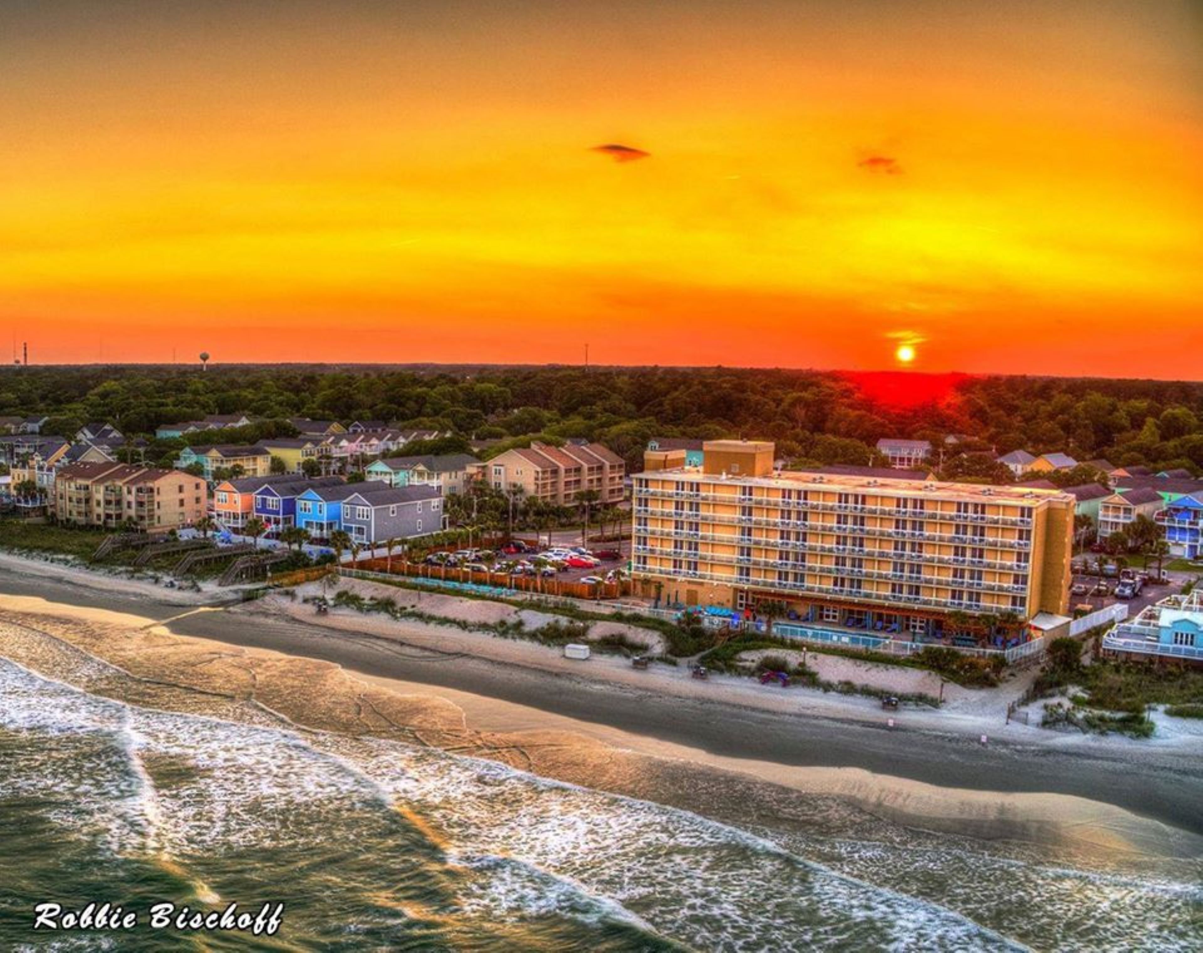 Holiday Inn Oceanfront At Surfside Beach 65/65