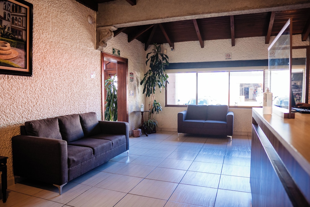 Hotel Del Angel 23/50