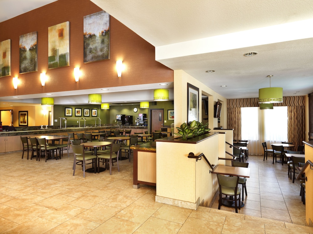 Crystal Inn Hotel & Suites Salt Lake City 47/65
