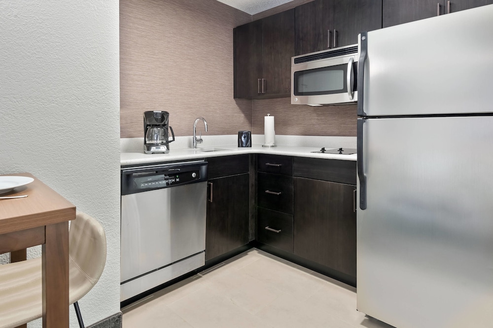 Residence Inn by Marriott Mobile 27/28