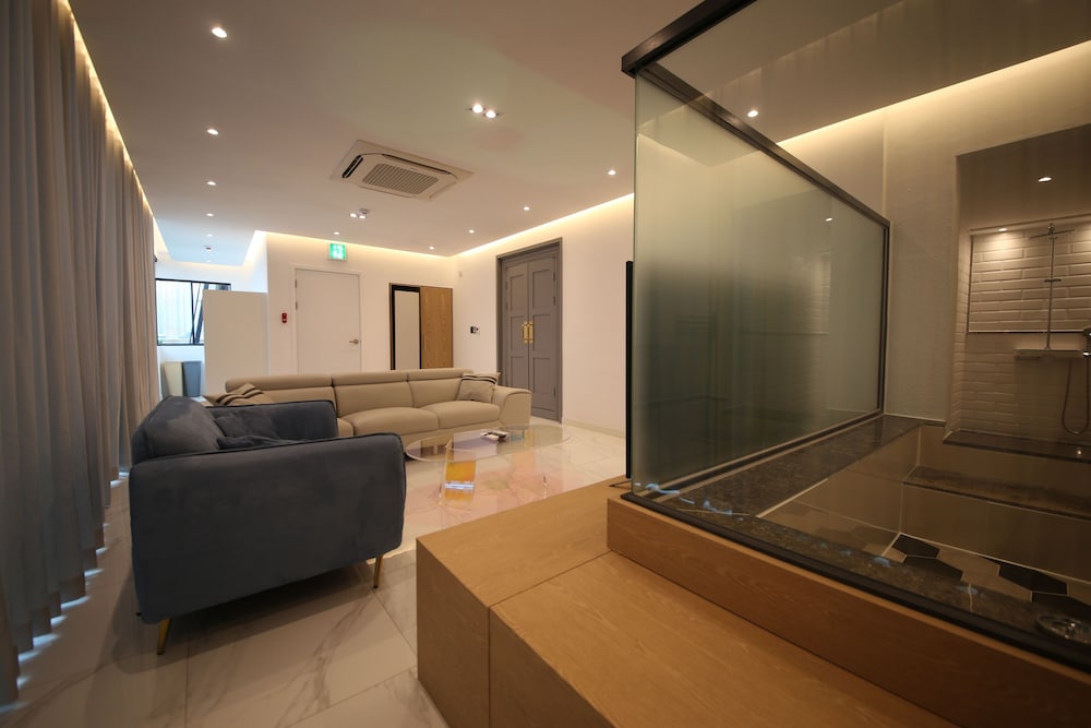 Vantt Hotel 8/47