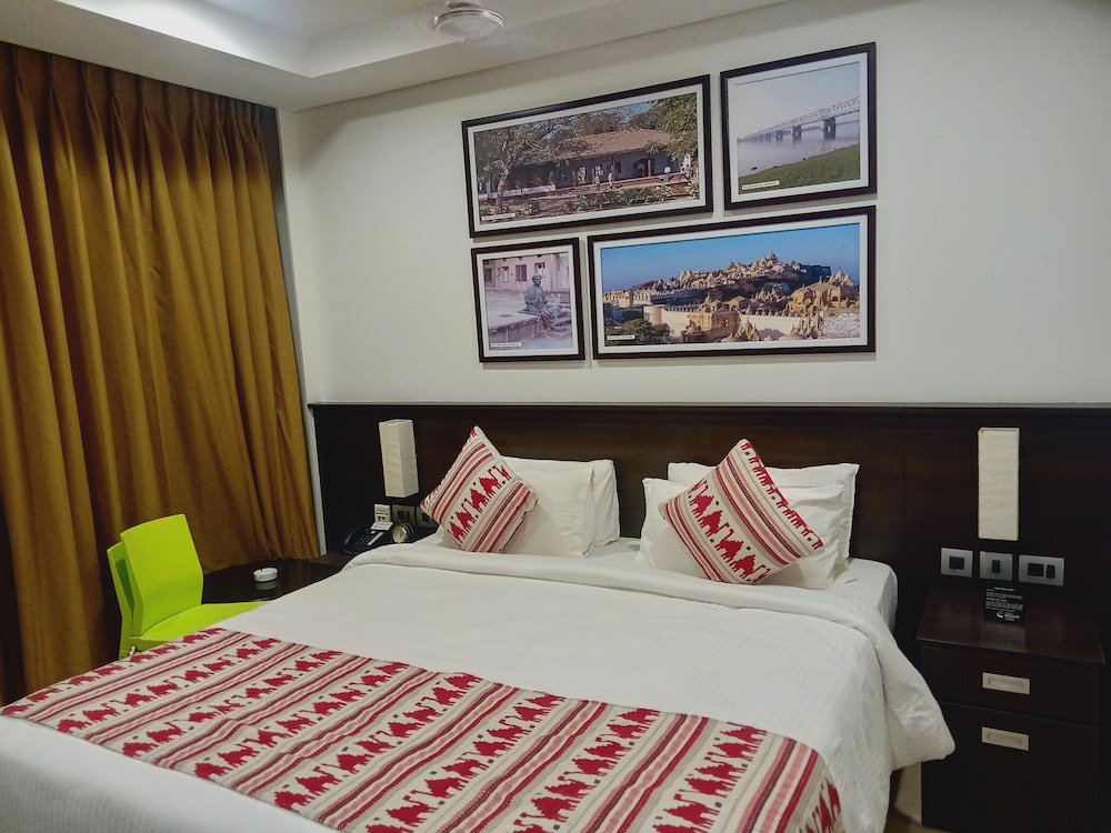 Superior, King Bed