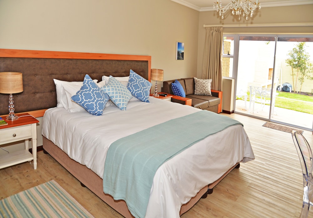 The Gables Hermanus 8/49