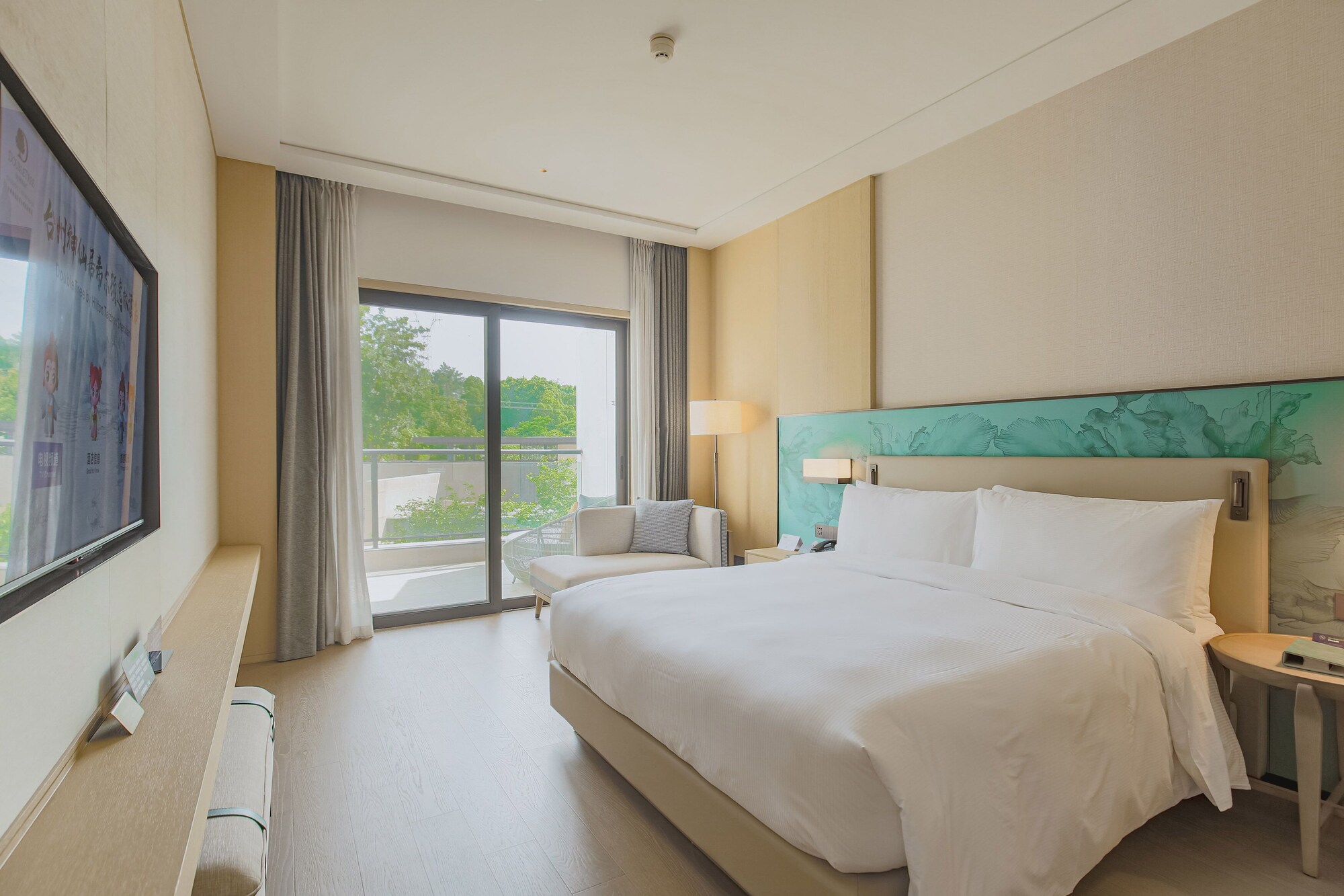 غرفة قياسية بسرير كينج، DoubleTree by Hilton Taizhou Shenxianju 2/10