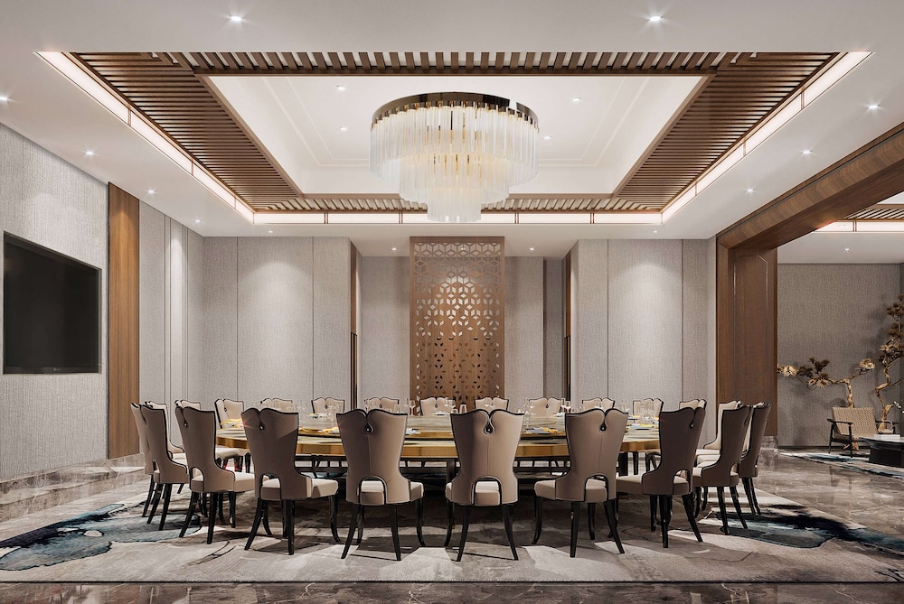Wyndham Xinyi Lotus Lake 35/49