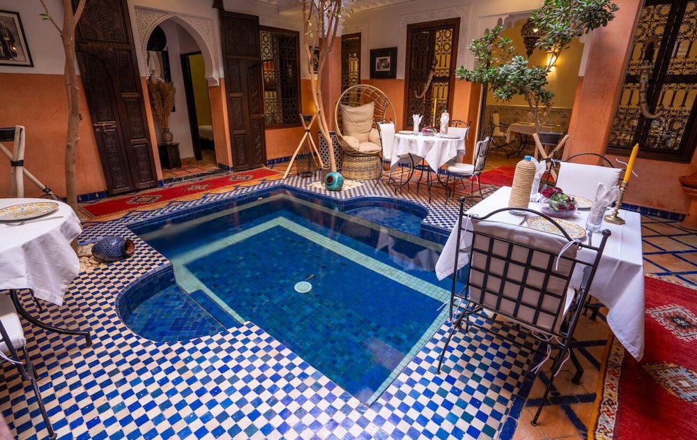 Riad Alaka 29/50
