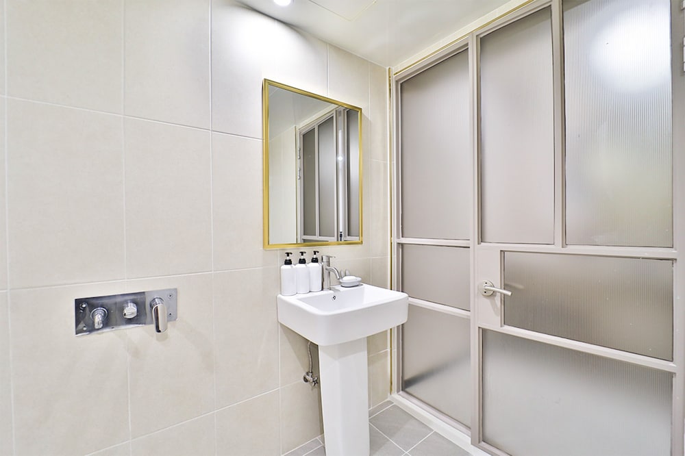 Calm Rest Hotel Busan Sasang 45/50