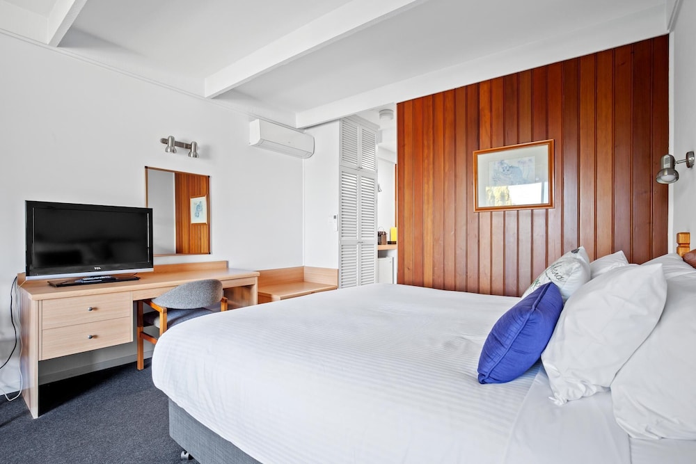 BANJO PATERSON MOTOR INN 17/50