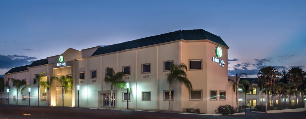 Brio Inn 3/36