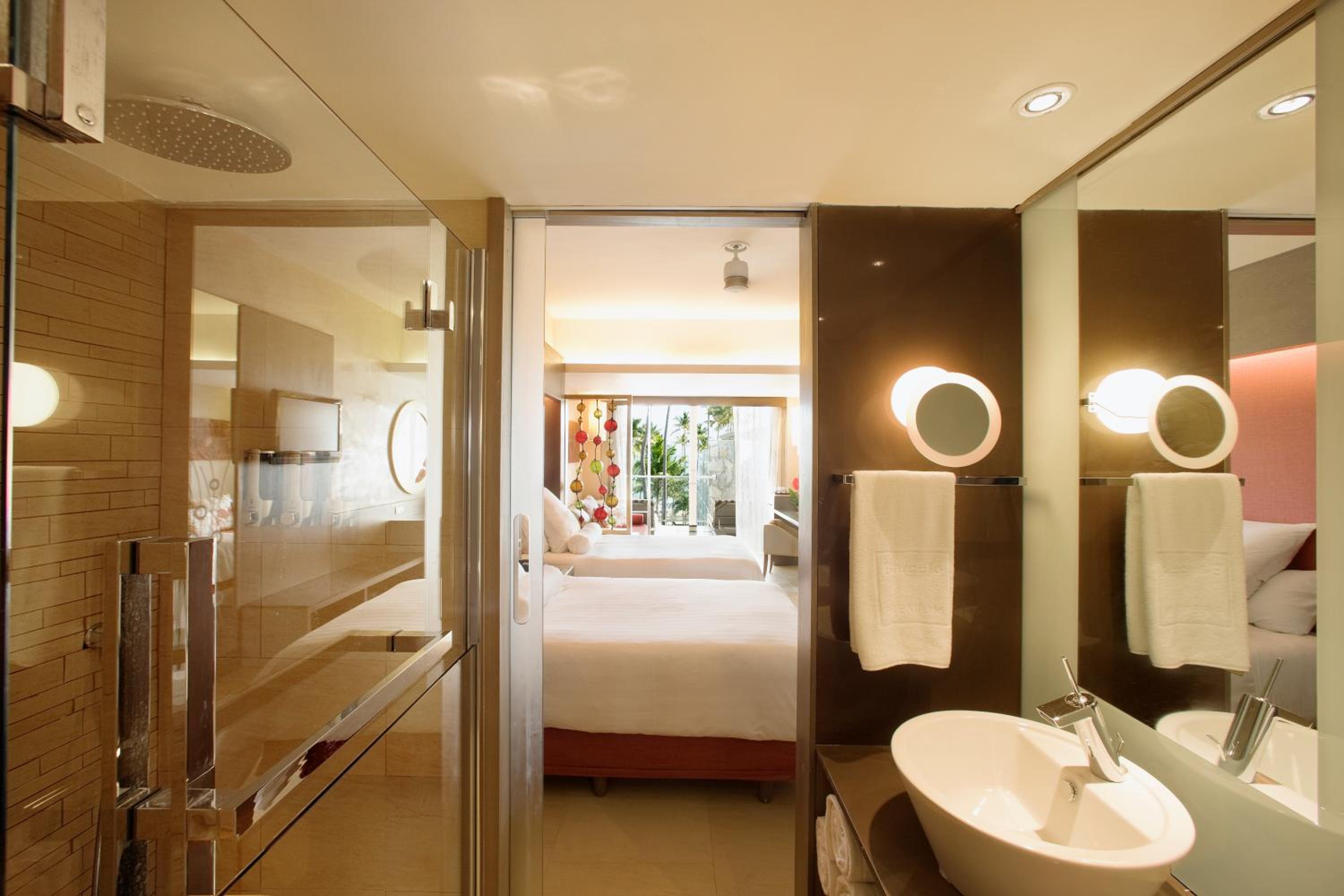 Junior Suite, Ocean Front, Premium Level