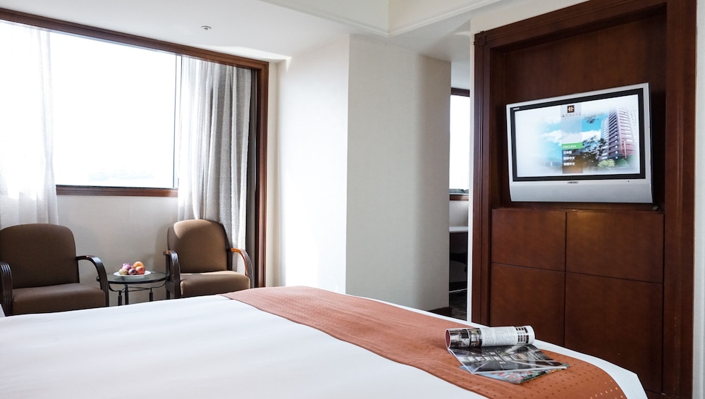 Holiday Inn East Taipei 18/74