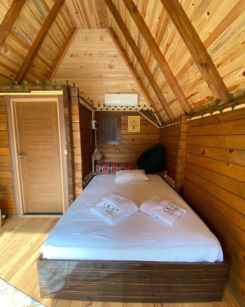Oce Bungalow 6/48