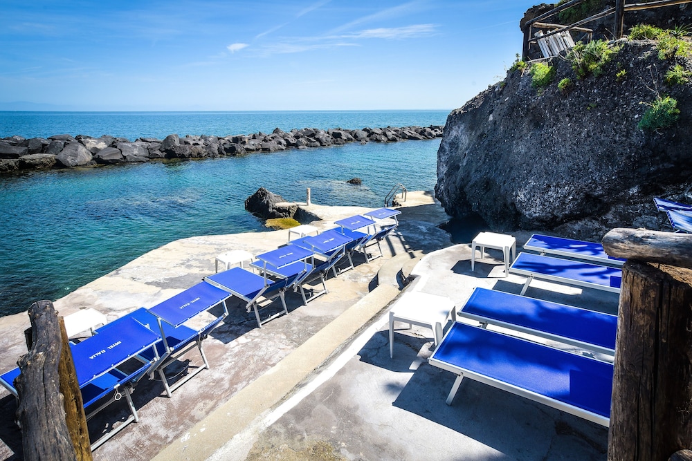 ALBERGO TERME ITALIA 53/70